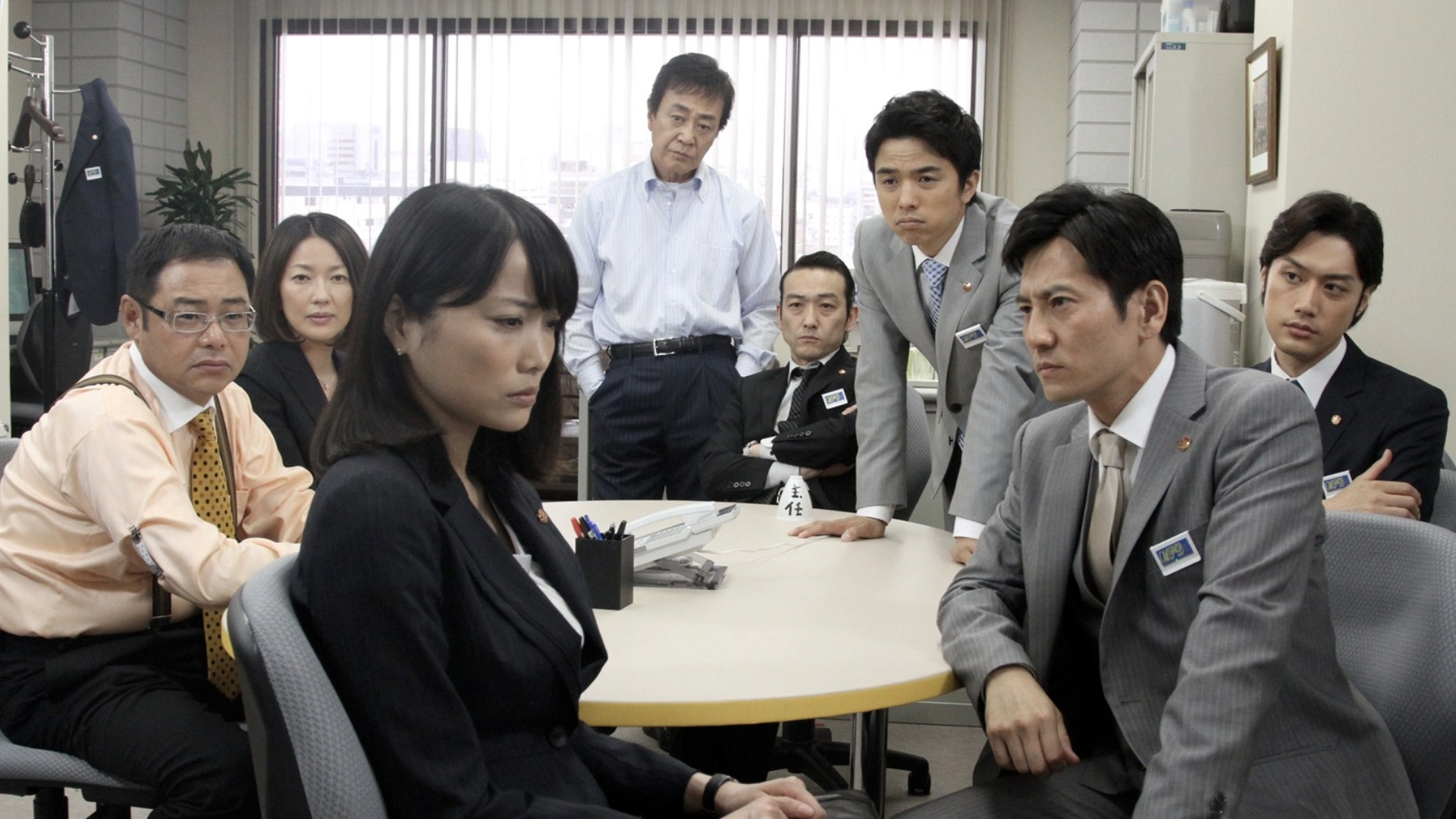 第1話「消された女刑事」｜新・警視庁捜査一課9係 season3｜テレ朝動画