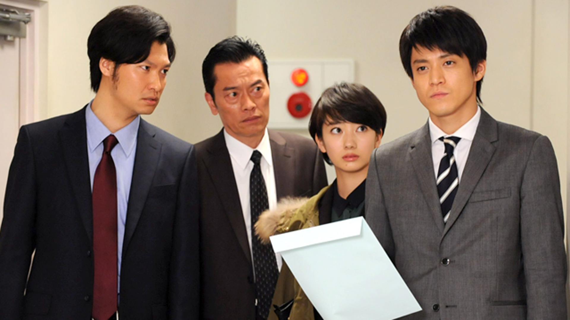 無料テレビでBORDERを視聴する