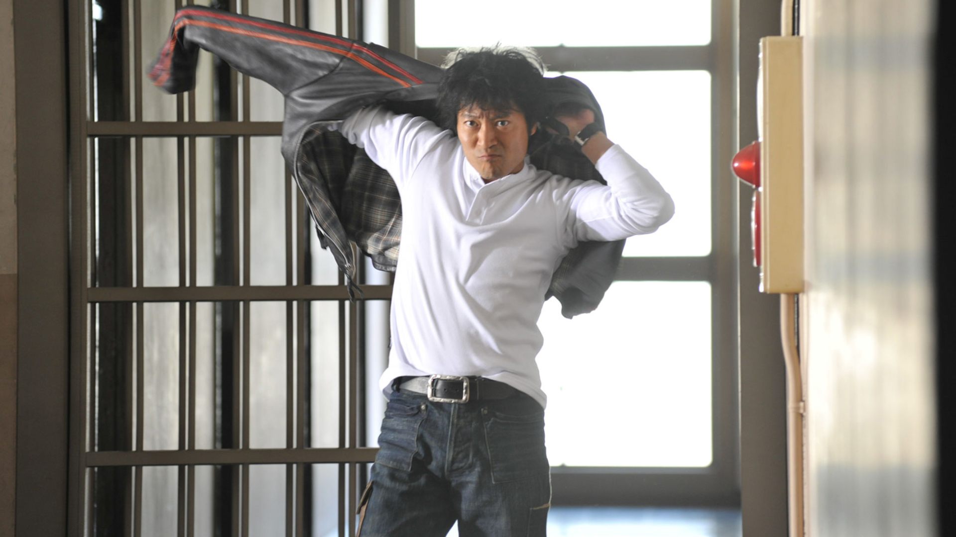 無料テレビで853～刑事・加茂伸之介を視聴する