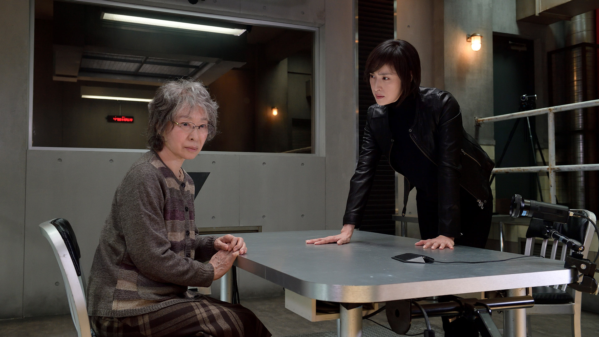 無料テレビで緊急取調室を視聴する