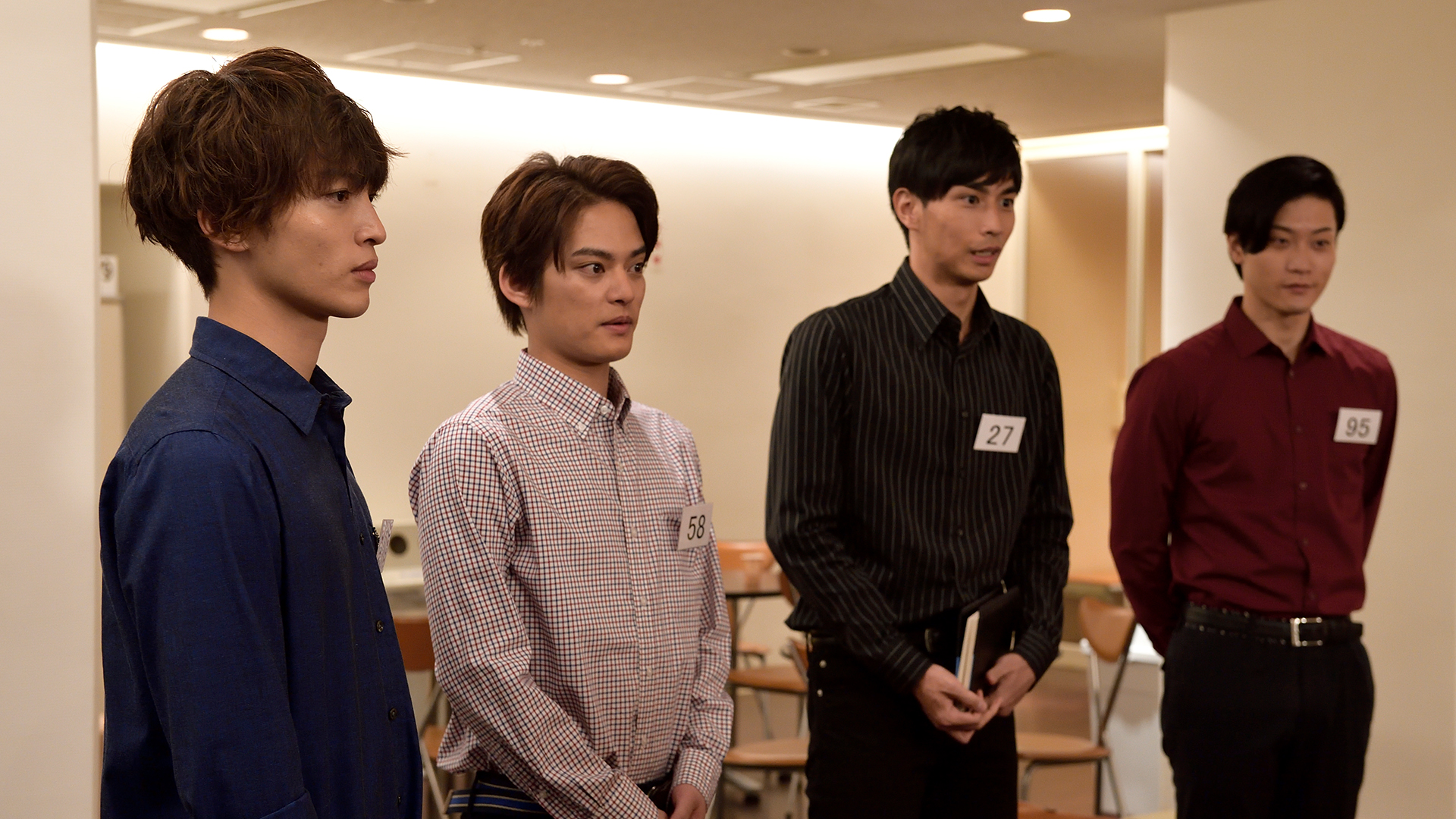 無料テレビで重要参考人探偵を視聴する