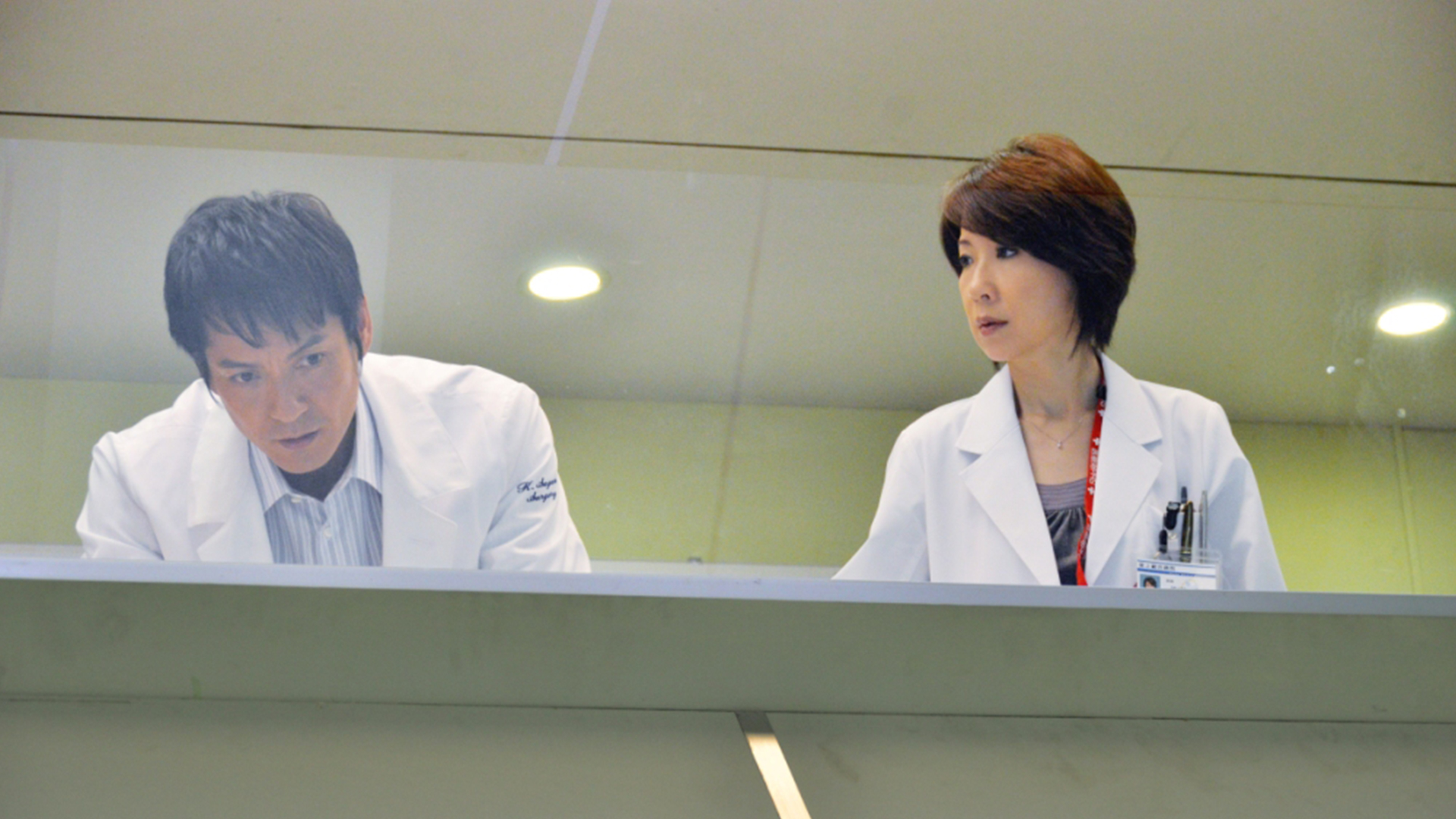 無料テレビでDOCTORSを視聴する