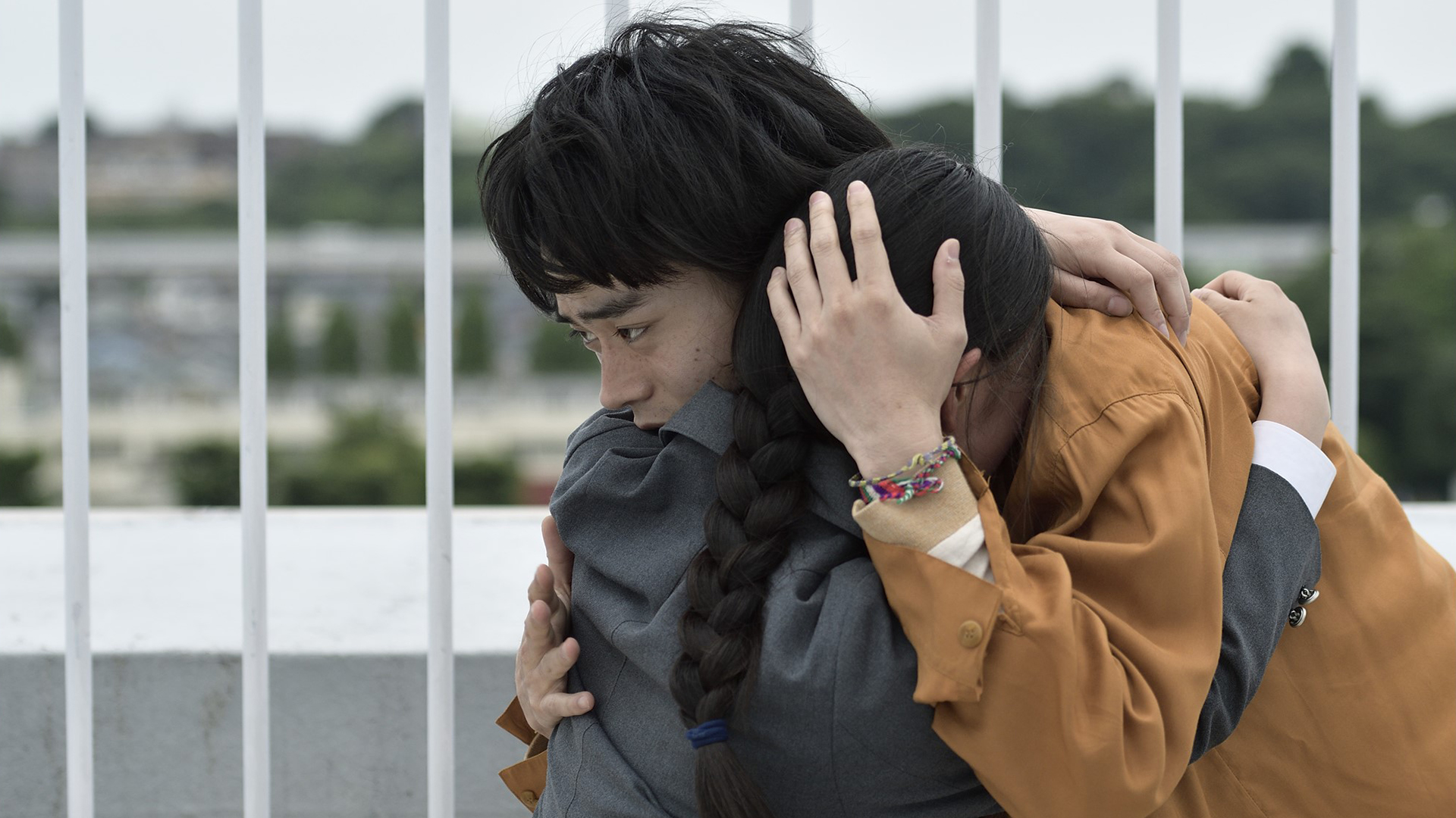 無料テレビでdele (ディーリー)を視聴する